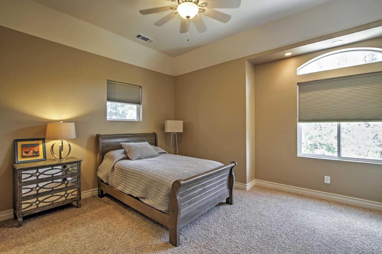 Roomy Home With Deck, 5 Mi To Lake Arrowhead Village מראה חיצוני תמונה